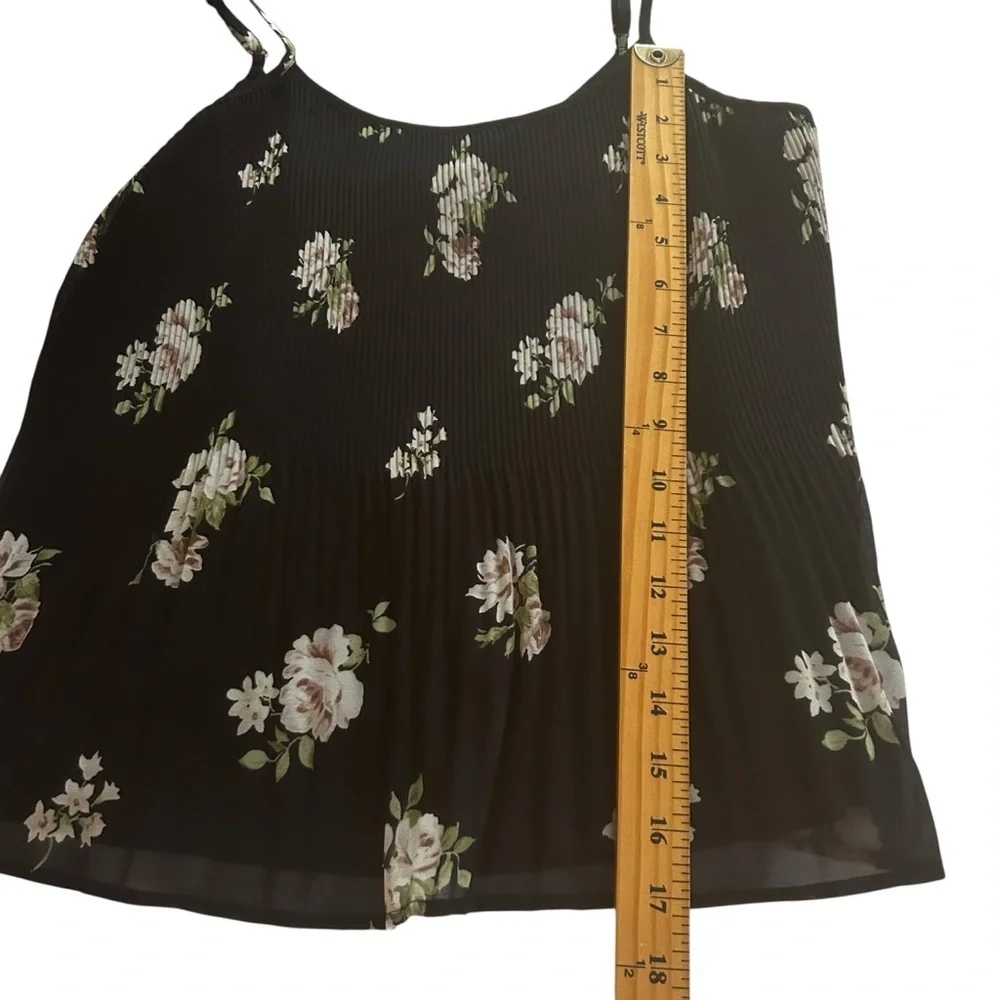 Urban outfitters denim mini skorts size 25 bonus A&F babydoll y2k top XS grunge